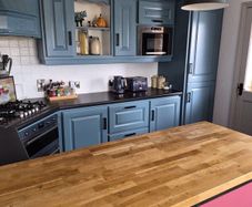 Solid Oak Painted Kitchen with Appliances