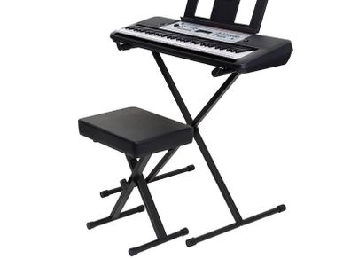 Yamaha YPT 260 Beginner Keyboard, Stand and Stool