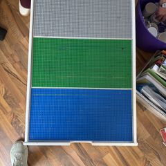 LEGO table