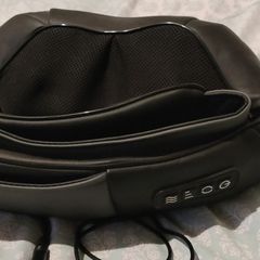 Neck and shoulders massager