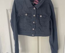 Vero Moda grey cropped jacket size m 10