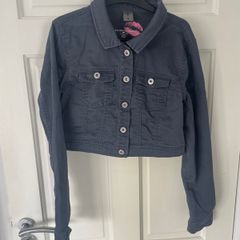 Vero Moda grey cropped jacket size m 10