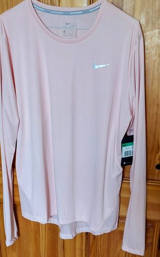Ladies Nike Top