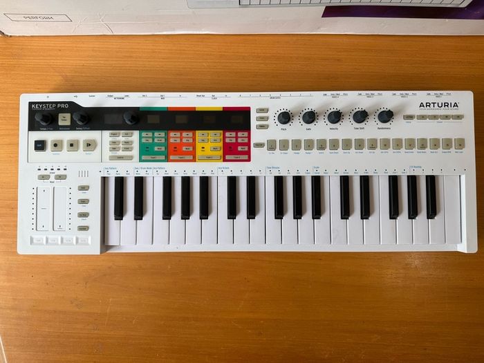 Arturia Keystep Pro