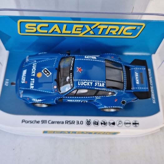 Scalextric C4398 Porsche 911 Carrera RSR Slot Car ( Gt touring )