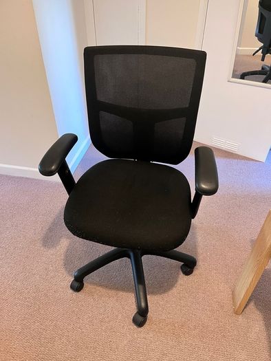 Ergonomic Mesh Office Chair