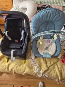 Bouncer and car seat with newborn insert
