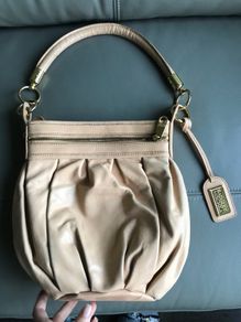 Badgley Mischka designer soft leather bag