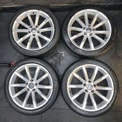 Volkswagen Golf Alloy wheels