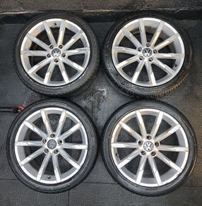 Volkswagen Golf Alloy wheels