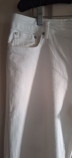 Zara  Off White Boots  Cut Jeans