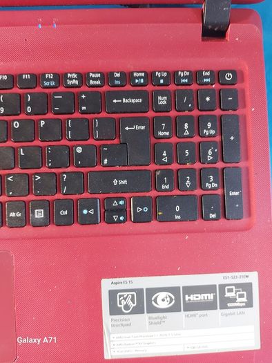 Acer Aspire Es1-523, Red, Amd E1-7010 Apu With Amd Radeon R Graphics, 1.5ghz, 4gb Ram, 500 G B Hdd, Windows 10