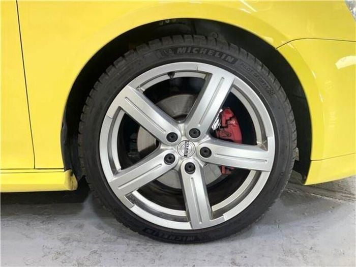 2009 VW Golf GTI Pirelli Edition only 66k kms!