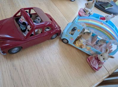 sylvanian car & minibus