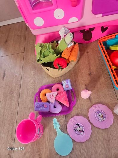 minnie mouse kitchen