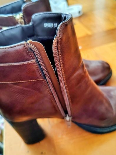 women's ankle