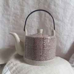 Oriental Tea / Coffee Pot.