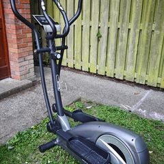 Body Go Elliptical Cross Trainer Very Good Condition