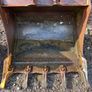 4 Original JCB 3Cx buckets, Ripper toe and wheel Image 3