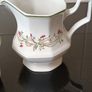 Eternal Beau Milk Jug & Sugar Bowl. Image 2