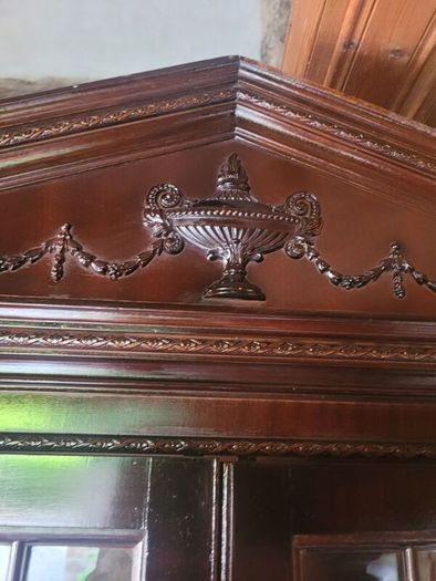Display Cabinet