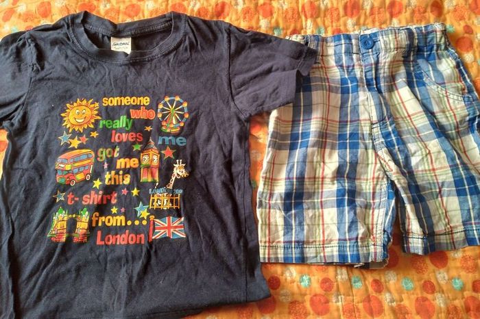 Large bundle boys clothes age 5 to 6 years.