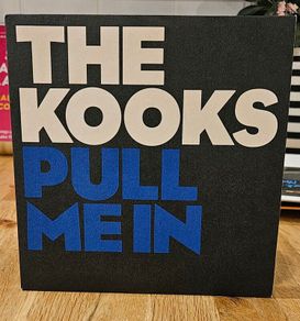 The Kooks "Pull Me In" 7"