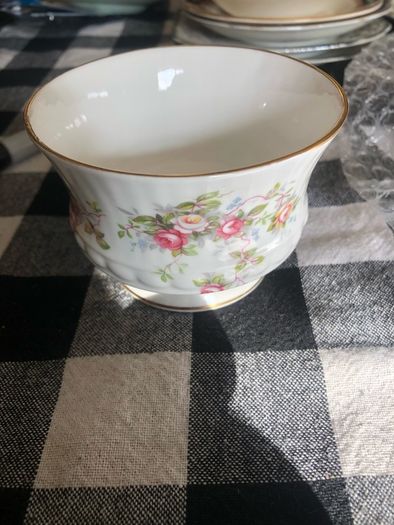 Queens Rosamund Sugar Bowl Rosina China  Co Ltd Vintage
