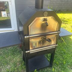 pizza oven