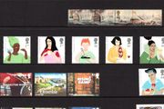 2005 Great Britain Commemorative Stamps Year Pack (includes 4 image showing contents)
