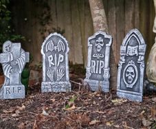 Set of 4 Tombstones Travestone - Grave Headstones Rip Halloween Party Polystyrene Decorations Prop Graveyard