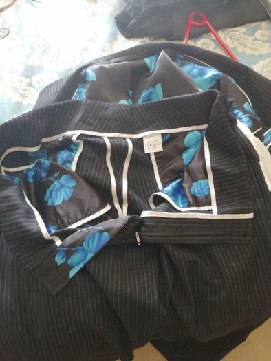 William Hunt men's suit