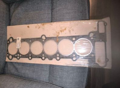 head gasket BMW 525i 1993