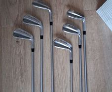 Titleist T100 golf irons