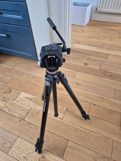 Manfrotto 055XDB Professional Tripod with Pan/Tilt Head