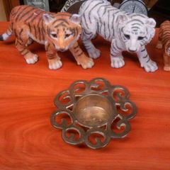 Candle holder