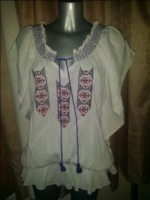 Dorothy Perkins oversize embroidered blouse size UK16/18 EUR44/46 Postage included