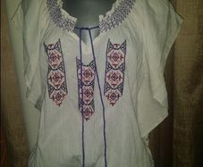 Dorothy Perkins oversize embroidered blouse size UK16/18 EUR44/46 Postage included