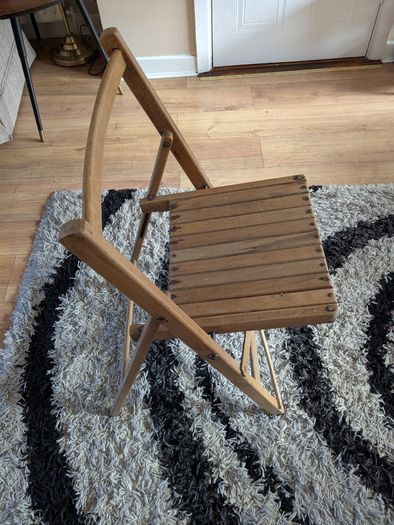 6x Vintage Wooden Chairs
