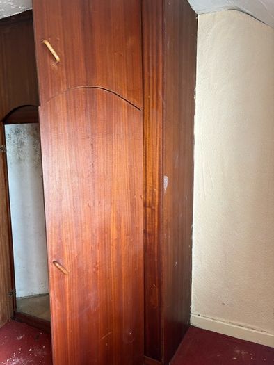built in wardrobes