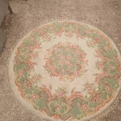 large round hand woven wollen vintage rug, pastel colours, superb wollen rug