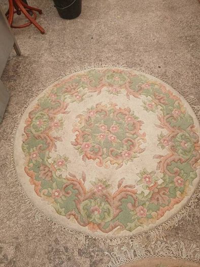 large round hand woven wollen vintage rug, pastel colours, superb wollen rug