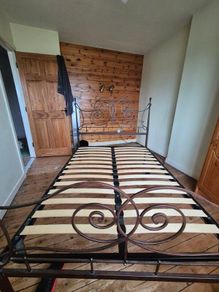 Vintage-style metal double bed frame