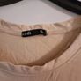 tshirt size small Image 4