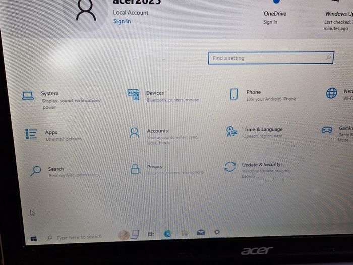 Acer Aspire Laptop, Windows 10, 6GB Ram, 500GB HDD, i3 Core, Microsoft Edge, Chrome,