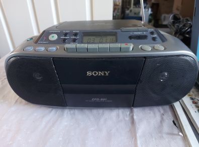 SONY CD, Radio, Cassette-Corder, Model No. CFD-S01, everything working great and in like new condition