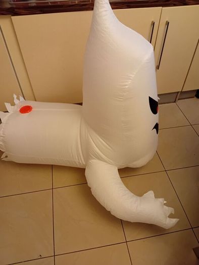 ghost battery operated 25 euro