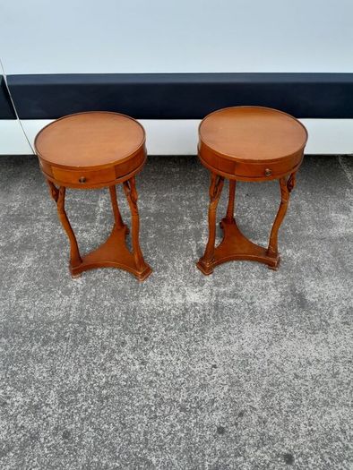 2 side tables