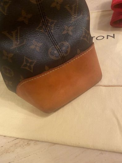 louis vuitton Hobo berry mm