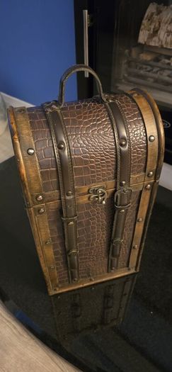 Antique wooden wine box.  PRICE DROP. T